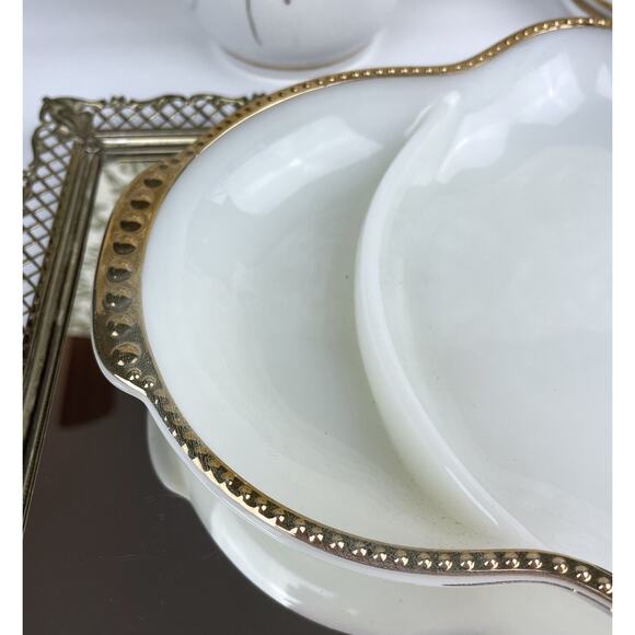 Vtg Anchor Hocking Fire King Ware Milk Glass Divided Serving Dish with Gold Trim - Picture 5 of 9
